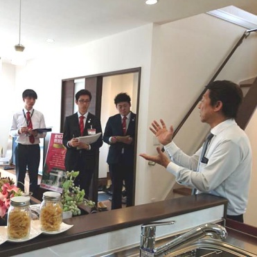 新入社員研修
